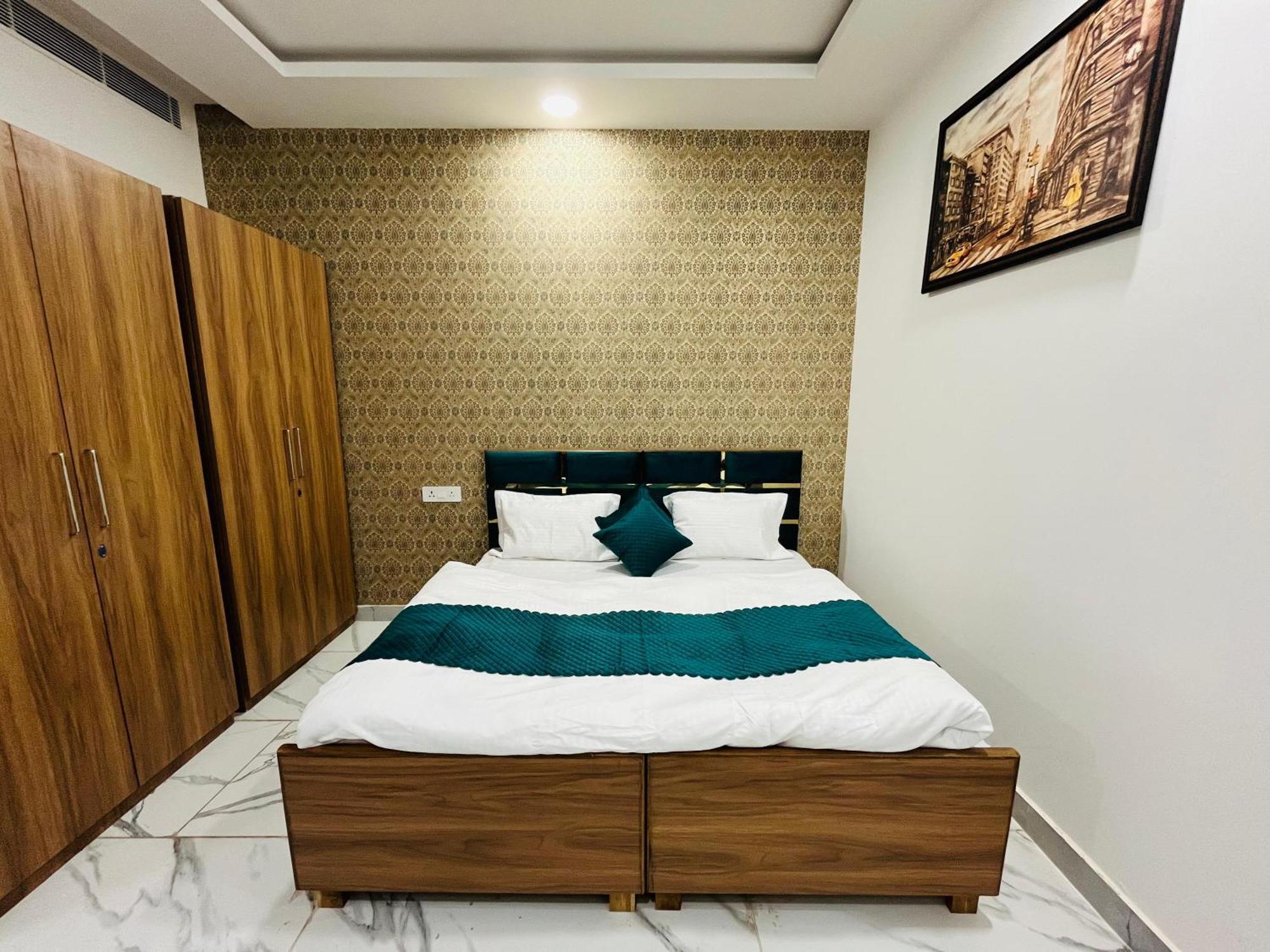 Townhouse Happy Habitat Guest House Greater Noida Extérieur photo