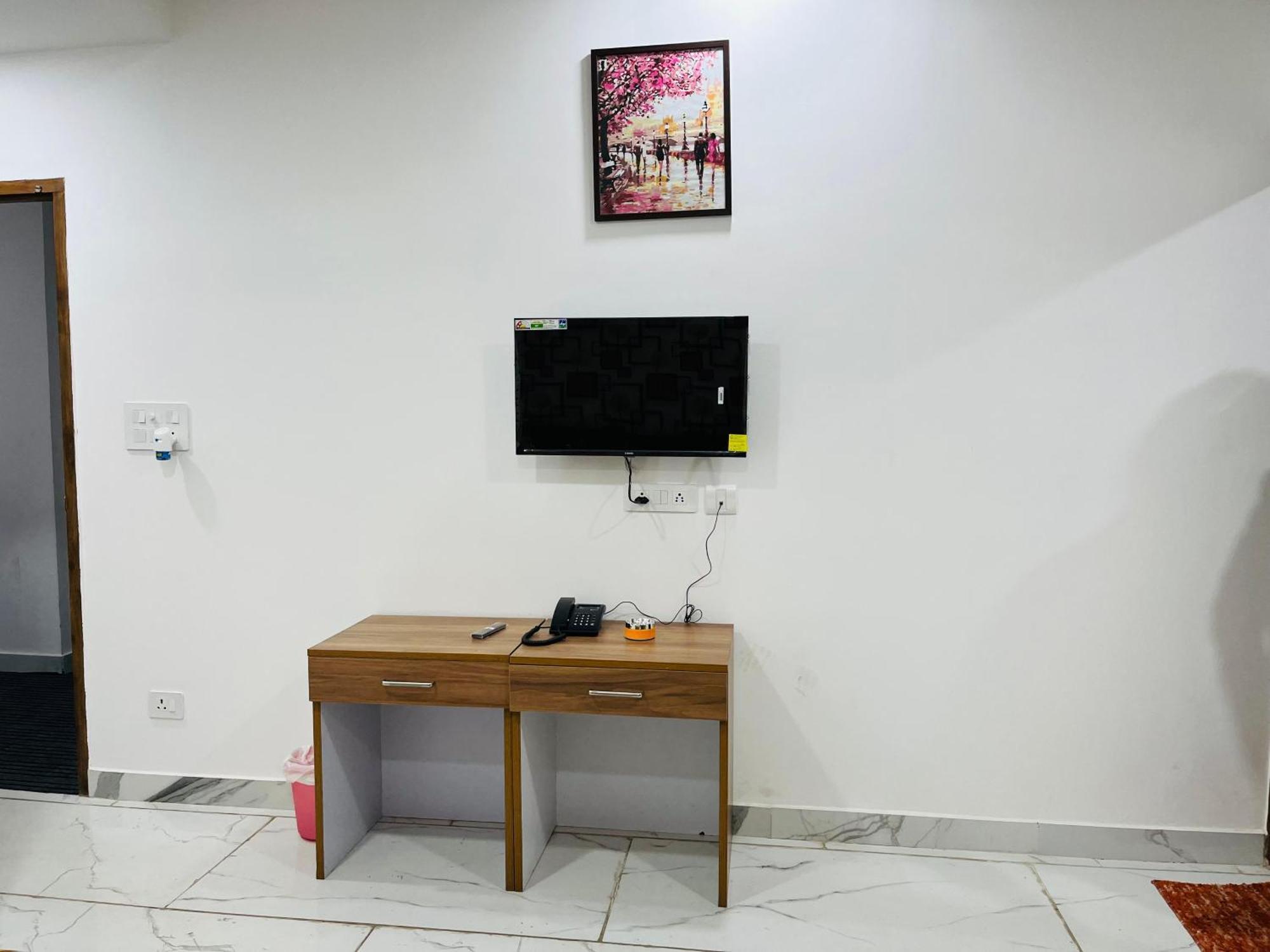 Townhouse Happy Habitat Guest House Greater Noida Extérieur photo